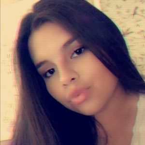 Meet your Posher, Destiny